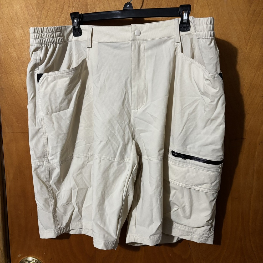 TACVASEN Men's Hiking Cargo Shorts in Khaki Size 40
